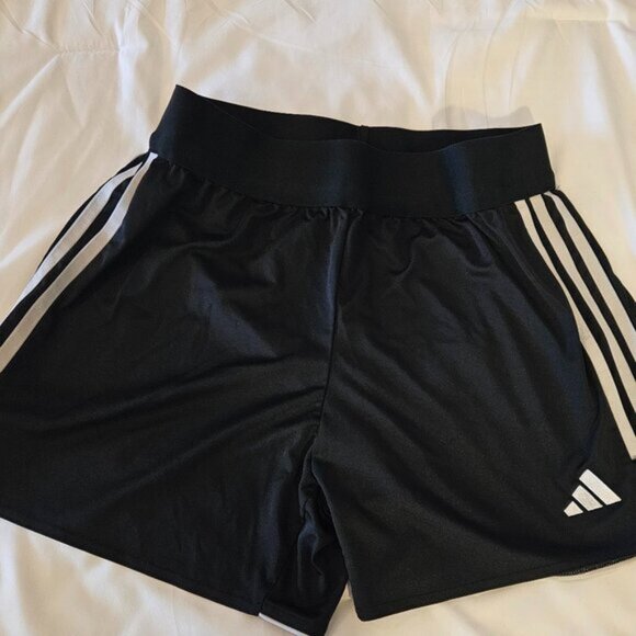 Adidas Shorts - Picture 8 of 8
